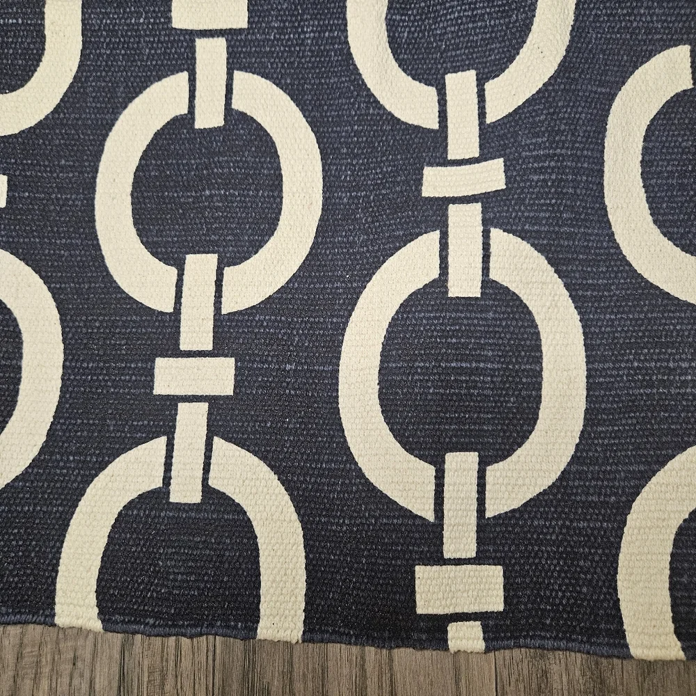 NWT Nautical Chain Link Trellis Cotton Accent Rug in Navy & Cream - 2 x 3